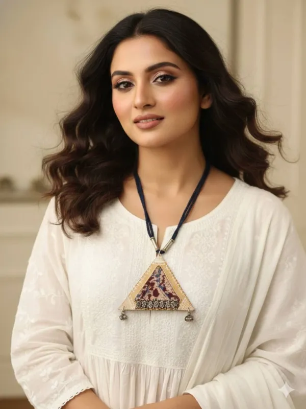 Triangle_Tribal_Necklace_For_Women