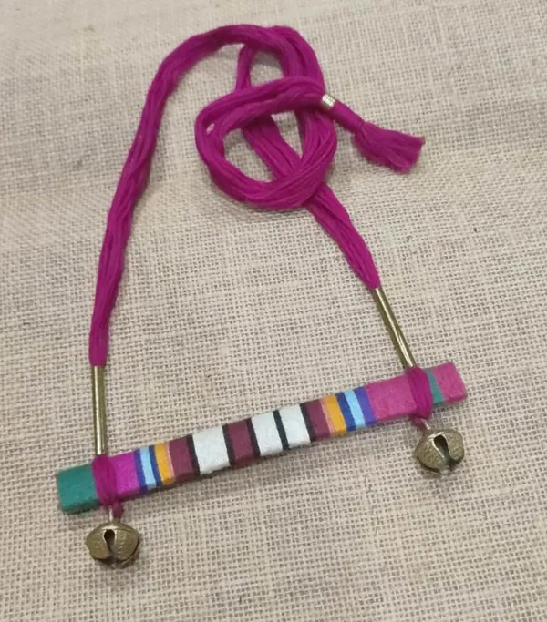 Multicolor_Threads_Pendant_Necklace_For_Women