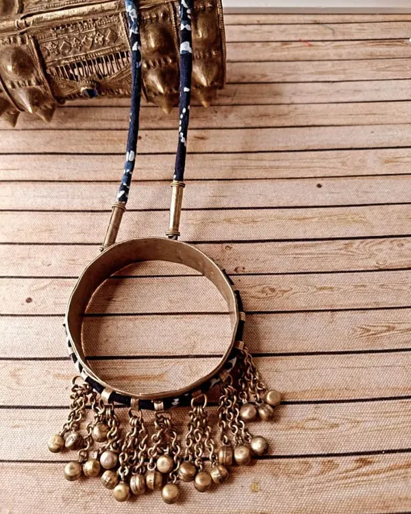 Tribal_Banjara_Kada_With_Ghungroos_Necklace