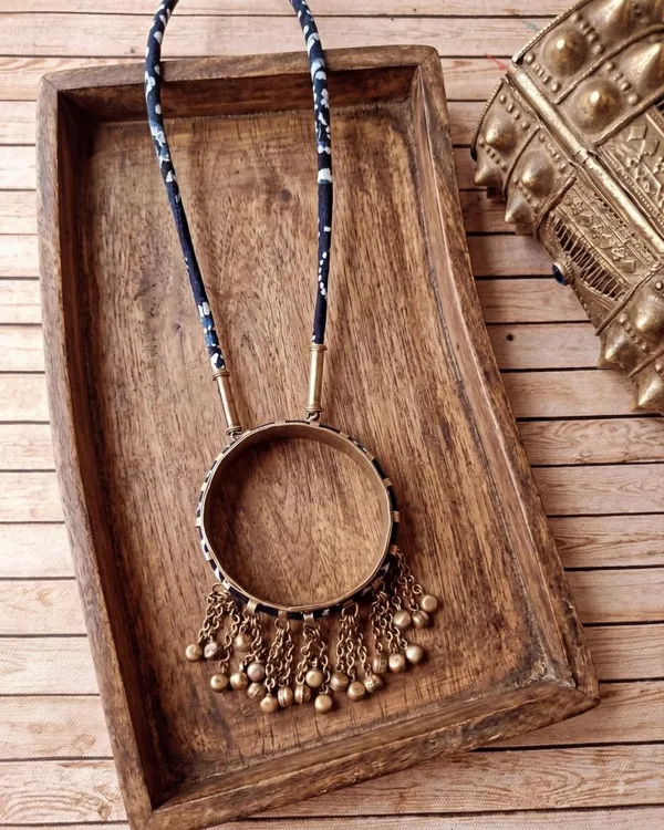Tribal_Banjara_Kada_With_Ghungroos_Necklace