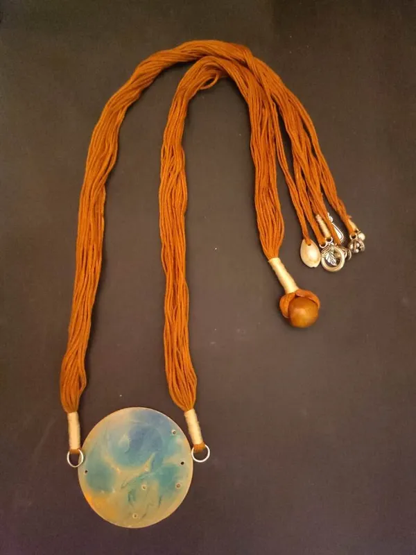 Daily_Wear_Necklace_In_Brown_Threads_For_Women