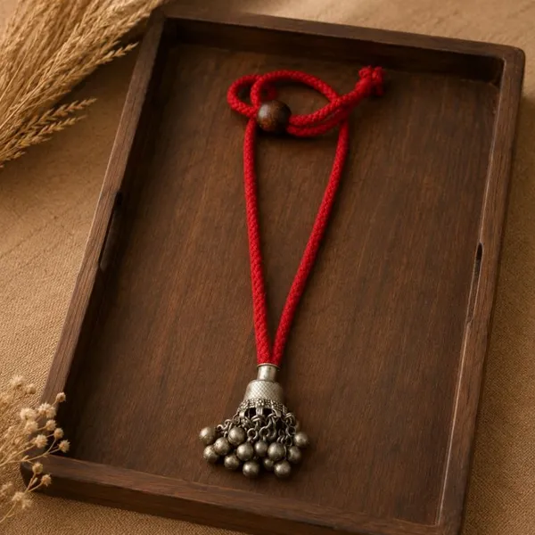 Red_Thread_Tribal_Topli_Pendant_Necklace_For_Women