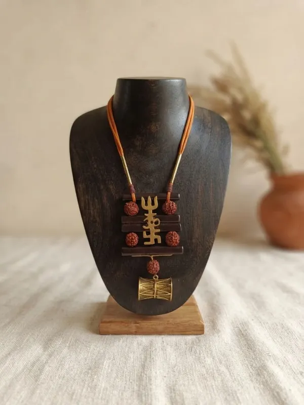 Wood_And_Brass_Swastik_Pendant_Statement_Necklace_For_Women