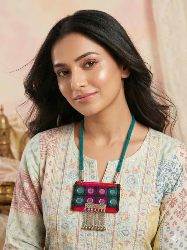 Rabari_Mirror_Patch_Necklace
