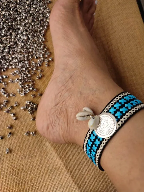 Blue_Woven_Thread_Anklet_For_Women