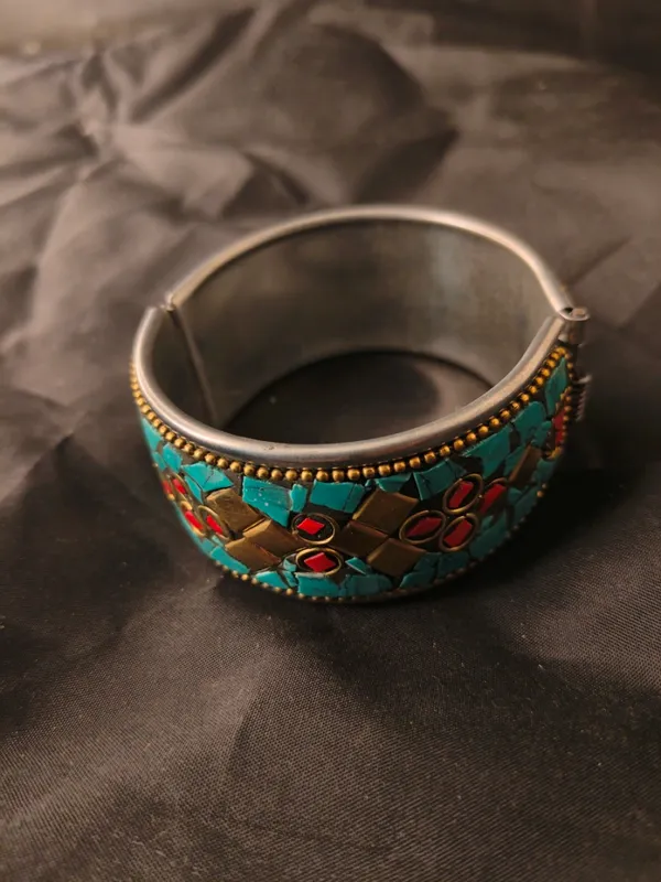 Blue_Tibetan_Metal_Bangle_For_Women