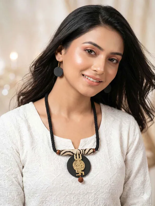 Black_Fabric_Necklace_With_Brass_Trishul