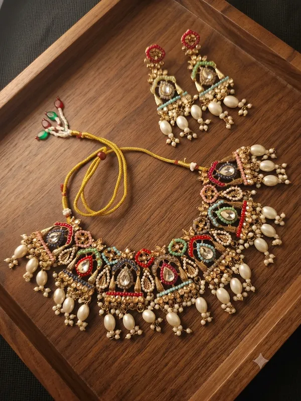 Gold-Plated_Multicolor_Meenakari_Kundan_Choker_Necklace_Set
