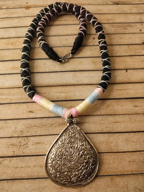 Black_Threads_Statement_Long_Necklace_For_Women