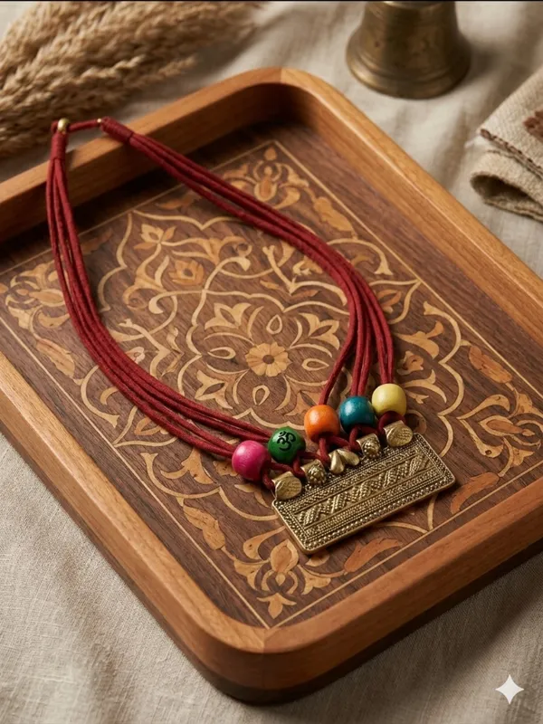 Red_Faux_Leather_Thread_Pendant_Necklace_For_Women