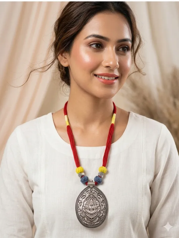 Red_Thread_Ganesha_Silver_Tone_Pendant_Necklace_For_Women