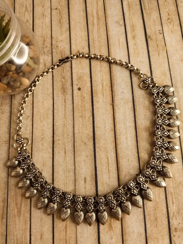 Oxidised_Silver_Tone_Choker_Necklace_For_Women