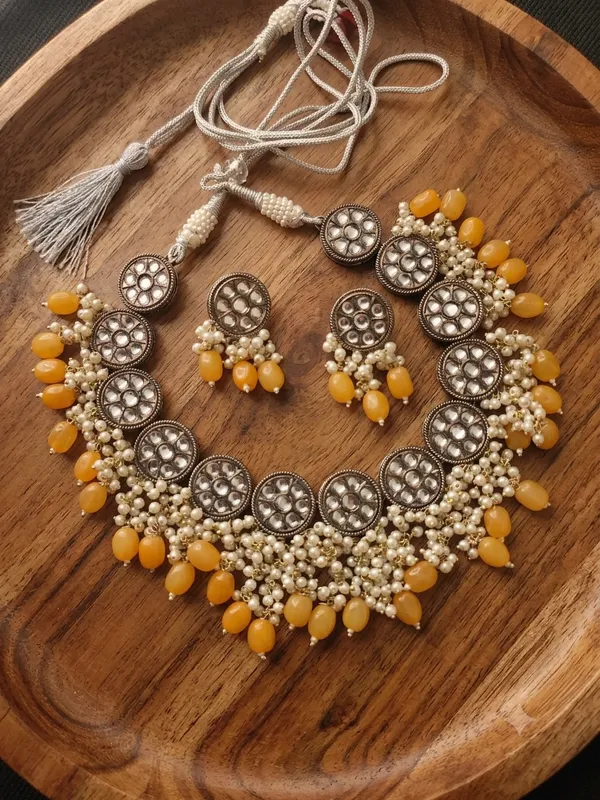 Oxidized_Silver-Plated_Kundan_Choker_Necklace_Set_with_Yellow_Beads