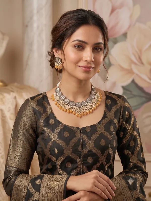 Oxidized_Silver-Plated_Kundan_Choker_Necklace_Set_with_Yellow_Beads