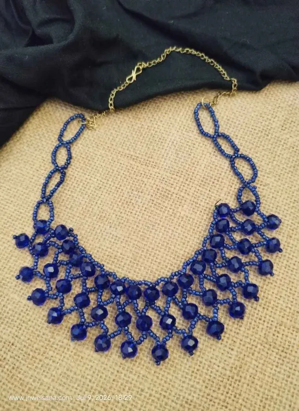 Blue_Beaded_Bib_Necklace_For_Women