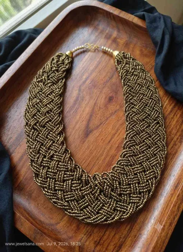 Antique_Gold_Beaded_Statement_Necklace_For_Women