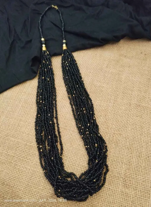 Black_Beaded_Layered_Necklace_For_Women