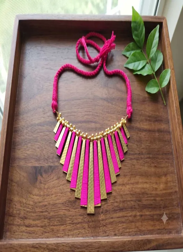 Pink_Rope_Metal_Statement_Necklace_For_Women
