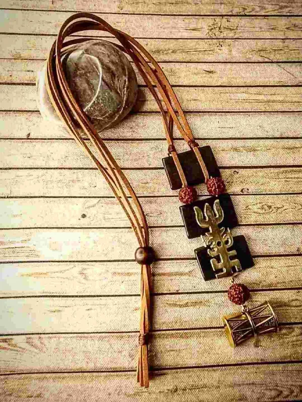 Wood_&_Swastik_Trishul_Pendant_Necklace_For_Women