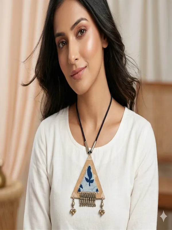 Blue_Fabric_Tribal_Triangle_Pendant_Necklace_For_Women