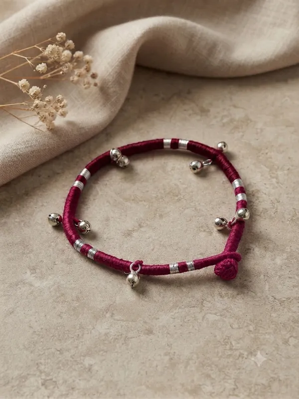 Red_Anklet_with_Ghungroos_with_Women