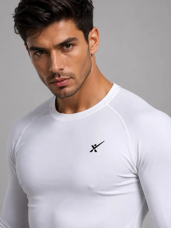 Men's_Compression_T_Shirt_Snug_Fit_Moisture_Wicking