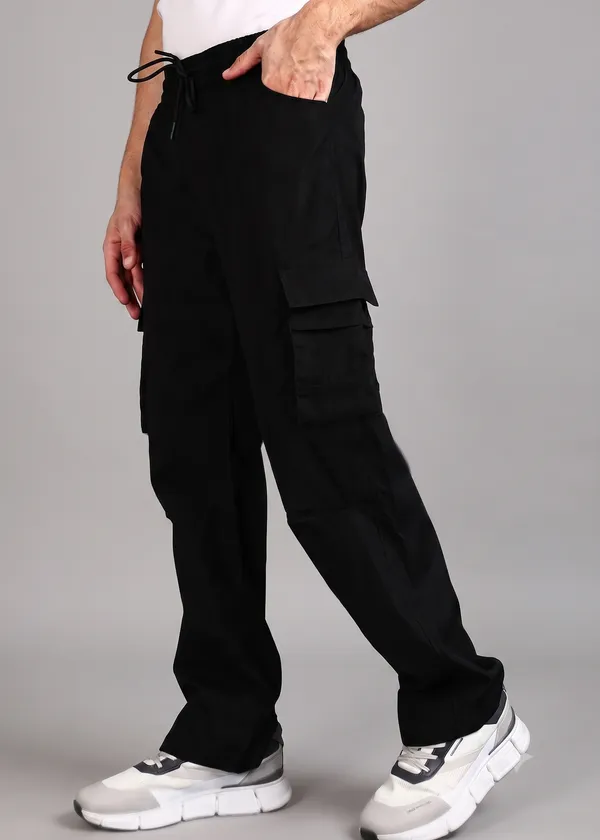 VERO_LIE_Black_Cargo_Trackpant_|_Premium_Utility_Fit_for_Everyday_Performance