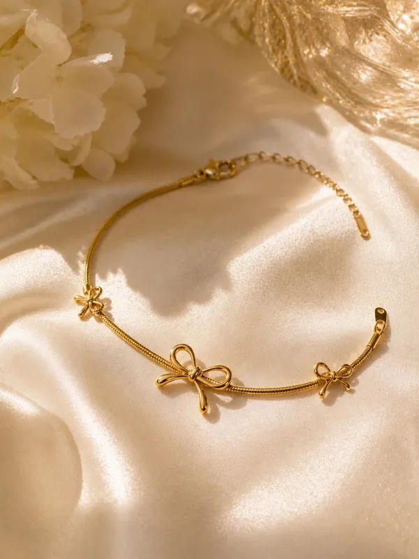 Golden_Bow_Bracelet