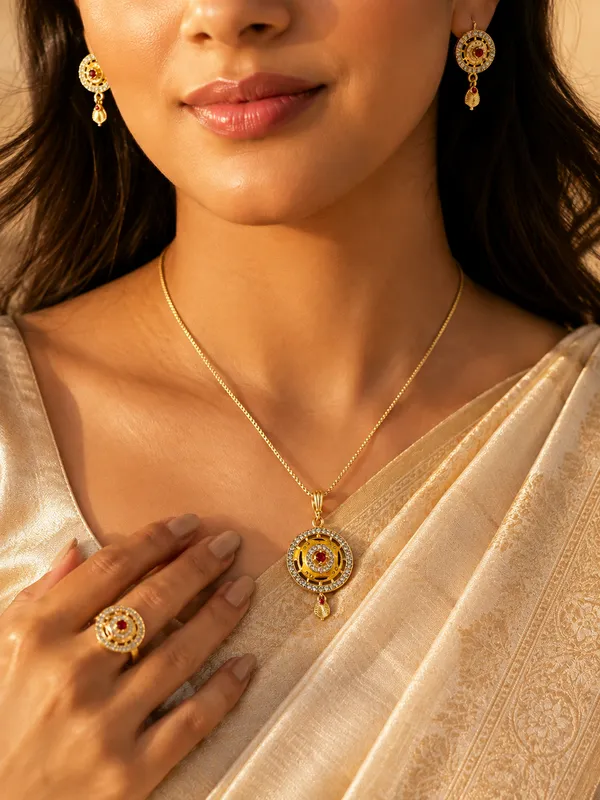 Golden_Halo_Ruby_Set