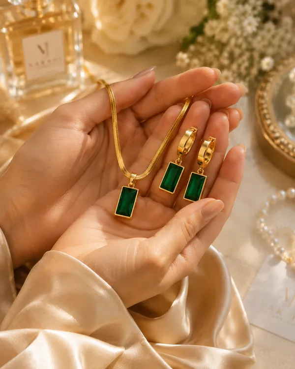 Green_&_Golden_Stainless_Steel_Necklace_Set_For_Women