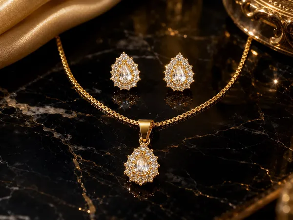 Teardrop_Crystal_Pendant_Set