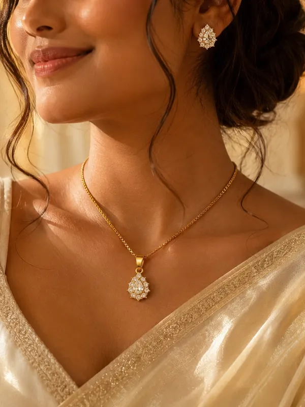 Teardrop_Crystal_Pendant_Set