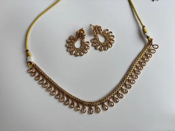 Olive_Green_Copper_Brass_Casual_Necklace_For_Women