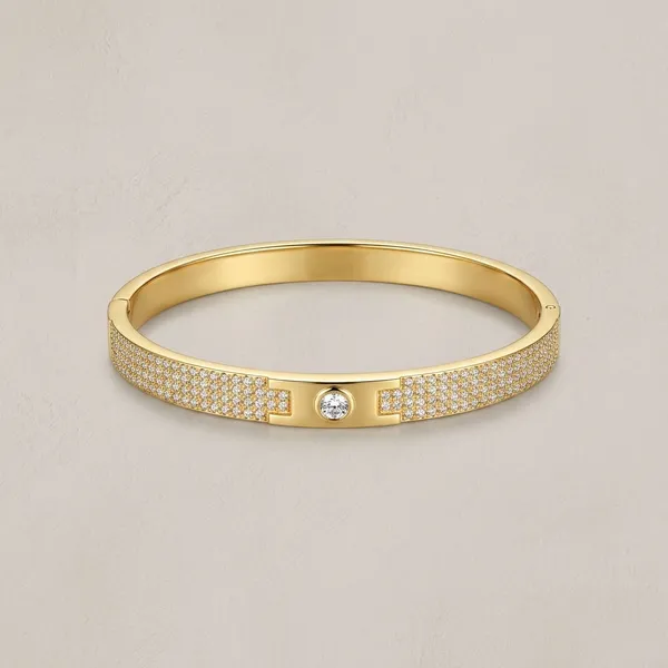 Gold_Stainless_Steel_American_Diamond_Bracelet_For_Women
