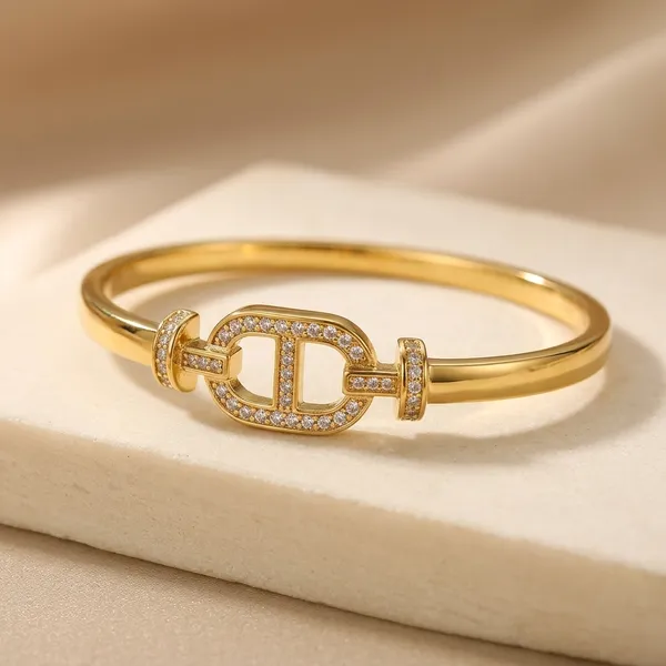 Gold_Stainless_Steel_American_Diamond_Bracelet_For_Women