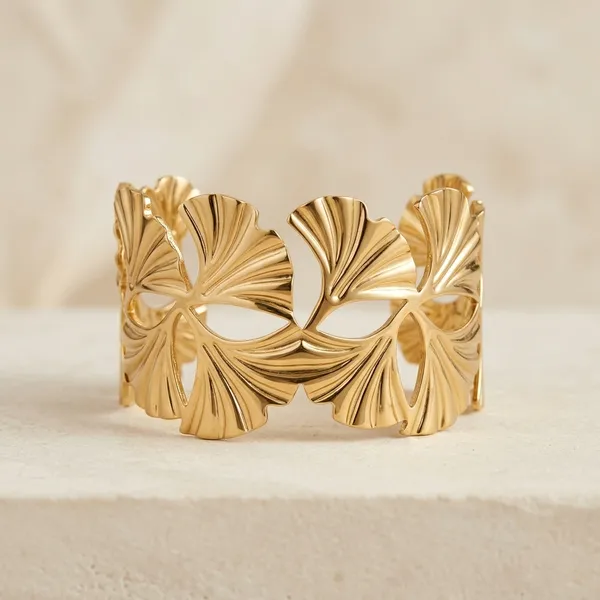 Gold_Stainless_Steel_Bracelet_For_Women