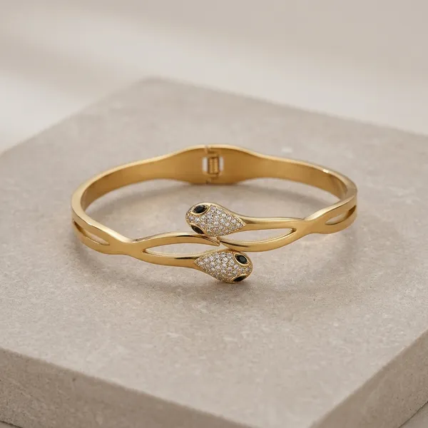 Gold_Stainless_Steel_Bracelet_For_Women