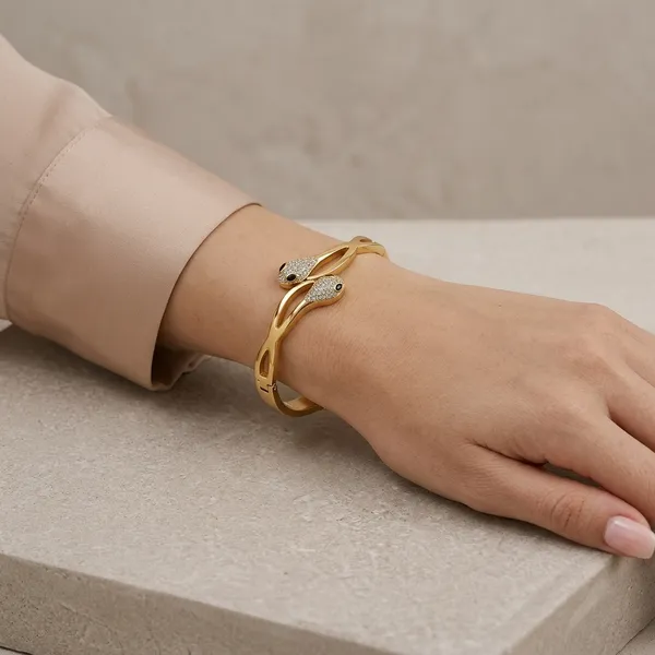 Gold_Stainless_Steel_Bracelet_For_Women