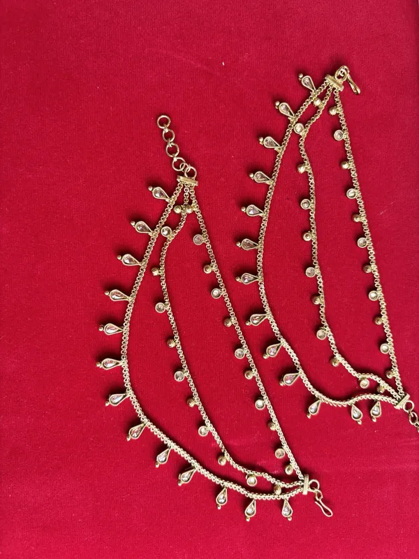 Mehendi_Polish_Kaan_Chain_For_Women