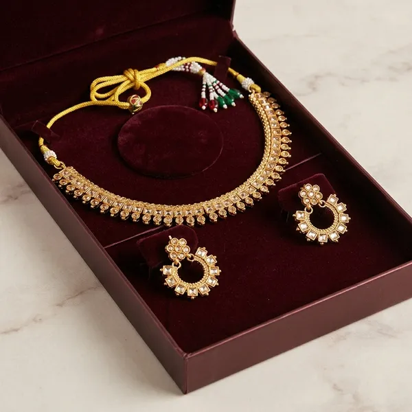 Champagne_And_Gold_Copper_Brass_Necklace_Set_For_Women