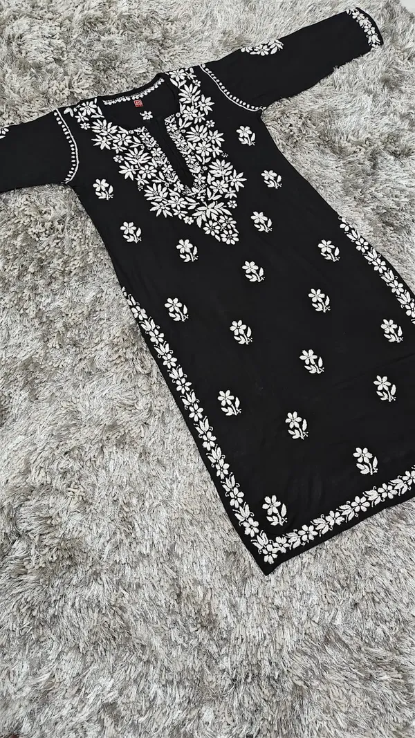 Zehra_Hand_Work_Fine_Chikankari_Straight_Kurti_For_Women
