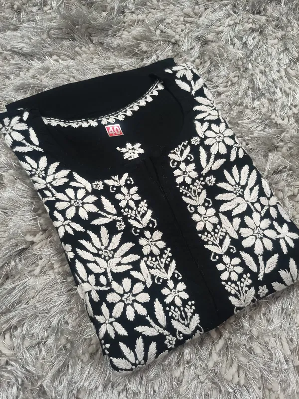 Zehra_Hand_Work_Fine_Chikankari_Straight_Kurti_For_Women