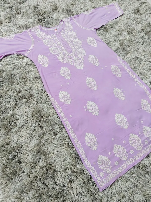 Riwayat_Hand_Work_Fine_Chikankari_Straight_Kurti_For_Women