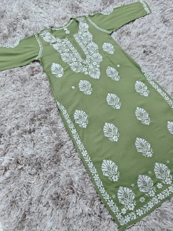 Nayab_Hand_Work_Fine_Chikankari_Straight_Kurti_For_Women