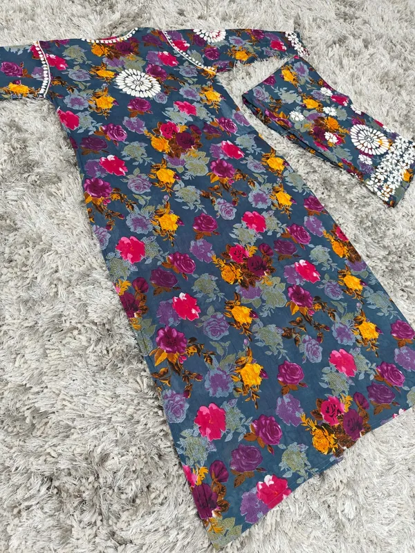 Zarqash_Mulmul_Cotton_Floral_Print_Angarkha_Palazzo_Set_For_Women