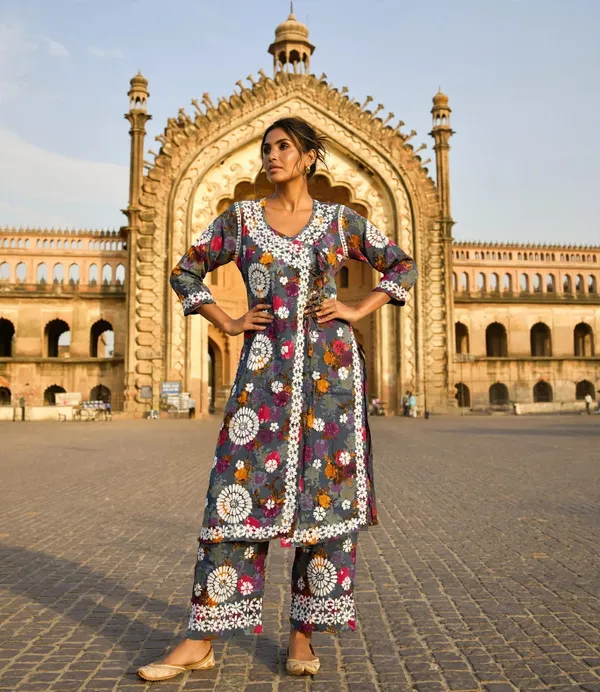 Zarqash_Mulmul_Cotton_Floral_Print_Angarkha_Palazzo_Set_For_Women