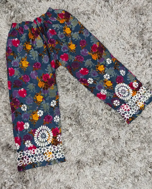 Zarqash_Mulmul_Cotton_Floral_Print_Angarkha_Palazzo_Set_For_Women