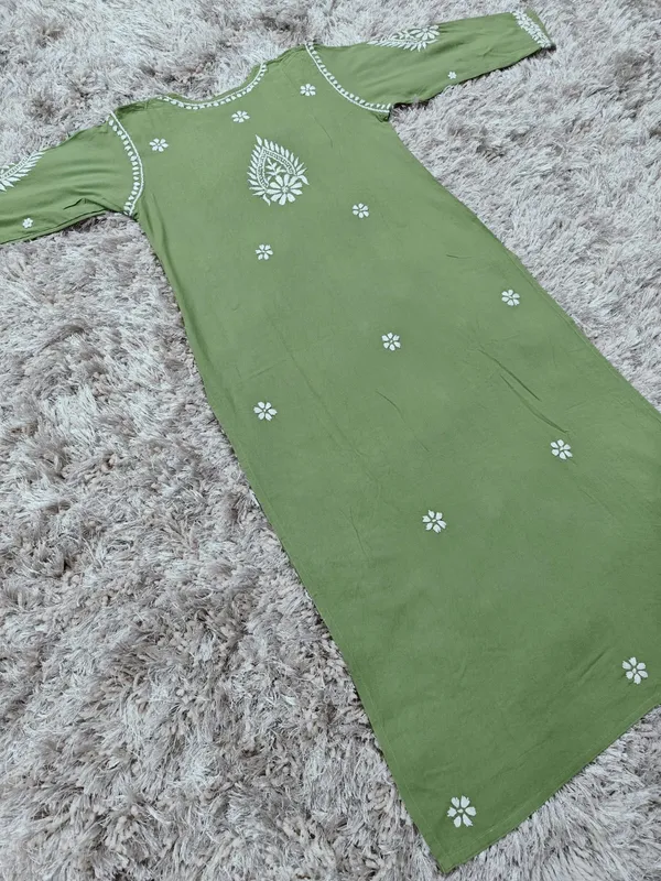 Navya_Hand_Work_Fine_Chikankari_Straight_Kurti_For_Women