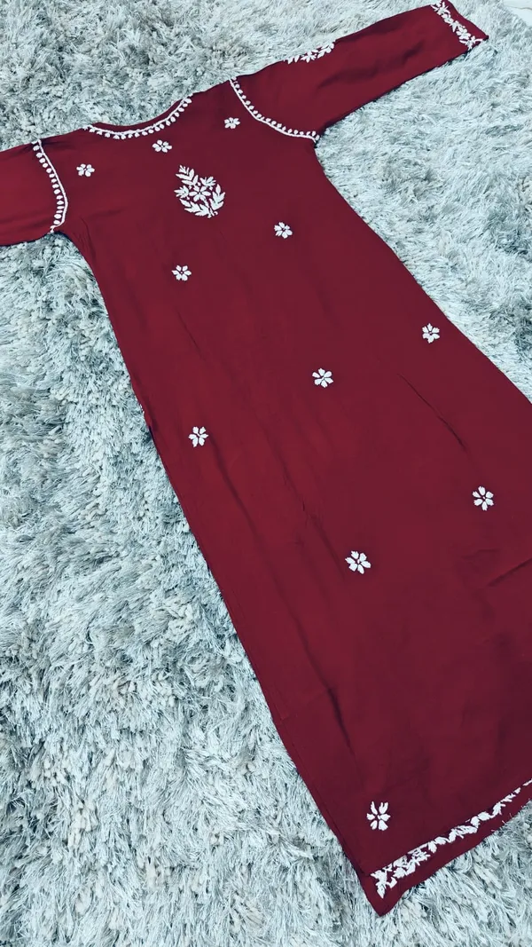 Vaidehi_Hand_Work_Fine_Chikankari_Straight_Kurti_For_Women