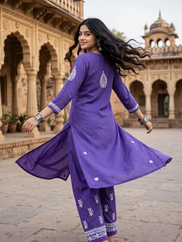 Siya_Hand_Work_Fine_Chikankari_Straight_Pant_Set_For_Women
